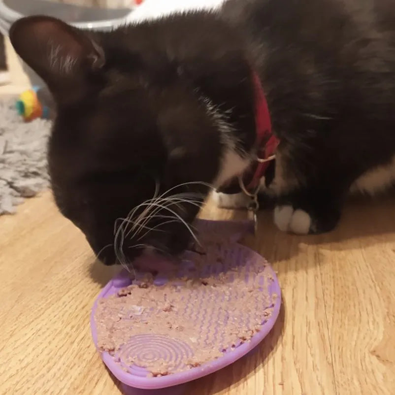Silicone Slow Feeder Lick Mat - Suction Feeding Pad for Small Cats & Dogs