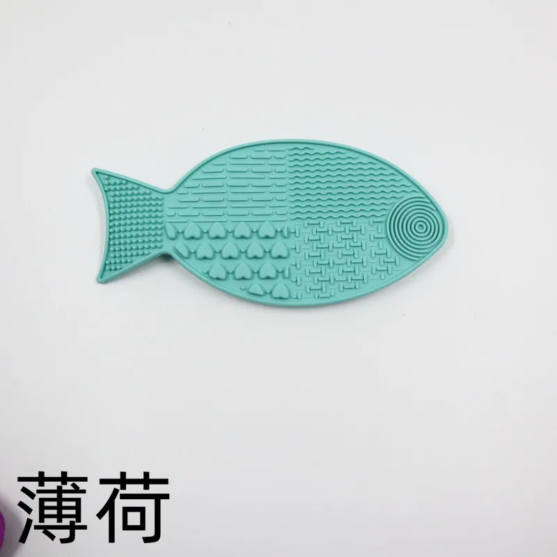 Silicone Slow Feeder Lick Mat - Suction Feeding Pad for Small Cats & Dogs